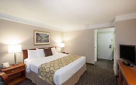 Baymont By Wyndham Texarkana